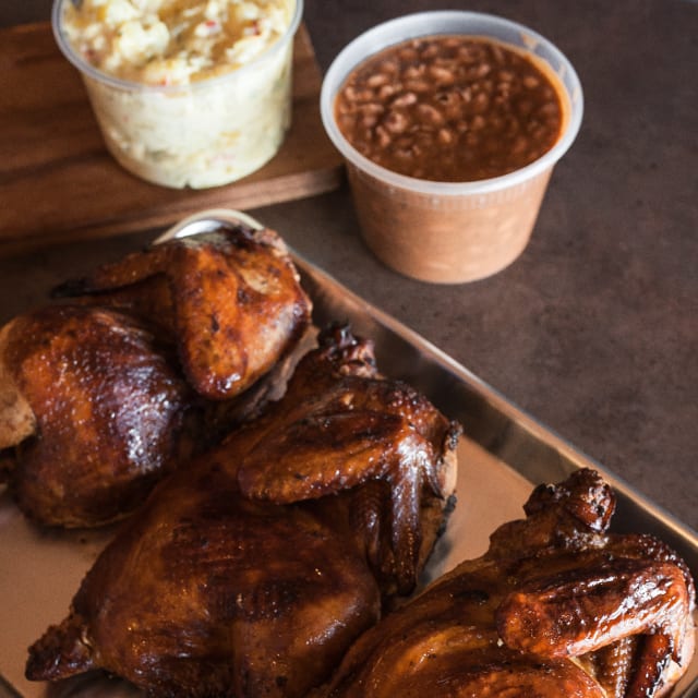 Cluckin' Family Pack (Feeds 4).